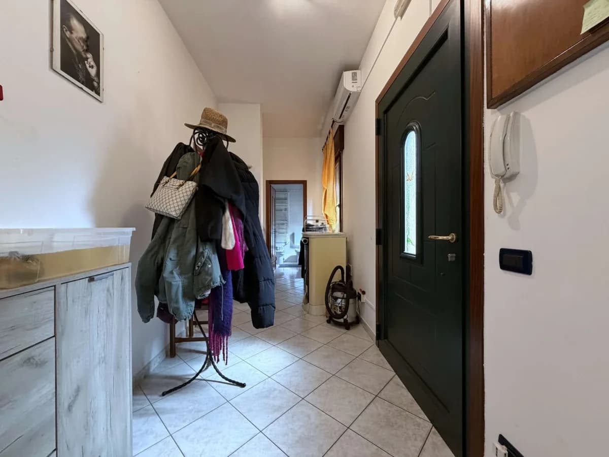 Apartament z ogrodem i garażem w Rosolina (Veneto), zdjęcie 15