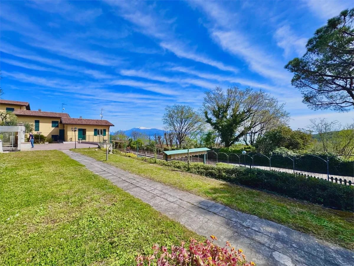 Dom nad Jeziorem Garda w Padenghe sul Garda (Lombardia), zdjęcie 3